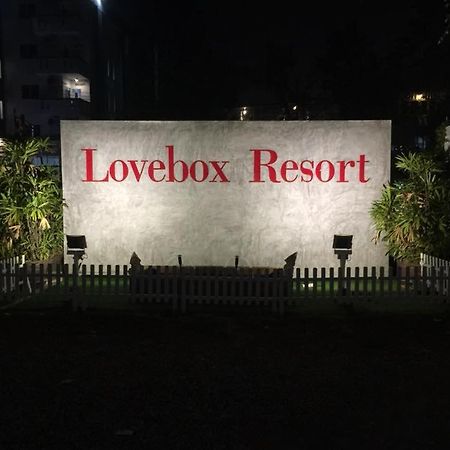 Love Box Resort Bangkok Exterior foto